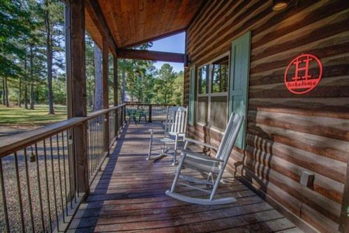 4Br/3Bth Family Cabin With A Hot Tub, Sleeps 14 Broken Bow Esterno foto